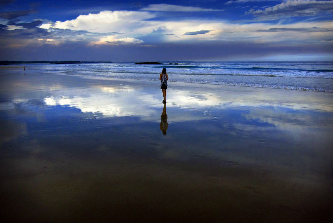 Bãi biển Mollymook, Sydney, Australia.