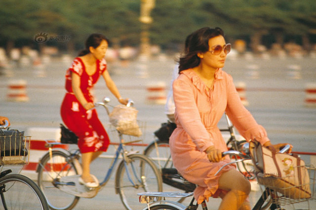Bức ảnh chụp năm 1985 tại Bắc Kinh, Trung Quốc.