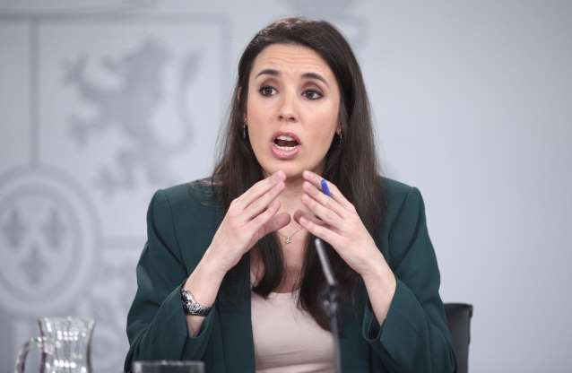 Bà Montero tốt nghiệp trường Đại học Madrid chuyên ngành Tâm lý học và có bằng Thạc sĩ Tâm lý Giáo dục vào năm 2013. Ảnh: Getty.