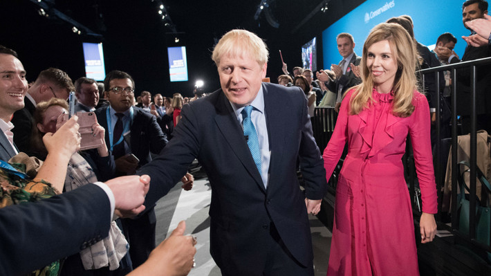 “ Thủ tướng Anh Boris Johnson và cô Symonds rất vui mừng thông báo về chuyện đính hôn và họ sẽ đón con đầu lòng vào đầu mùa hè này”, người phát ngôn nói. Ảnh: The Week.