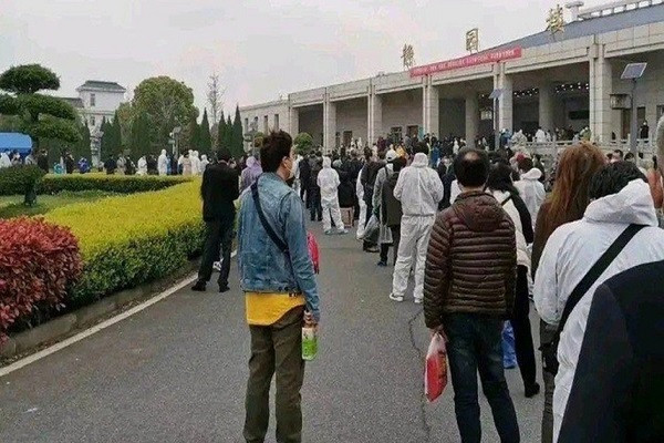 Tuy nhiên, những hình ảnh được Caixin, tạp chí về tài chính, kinh doanh có trụ sở ở Bắc Kinh, công bố gần đây cho thấy con số này gây nhiều hoài nghi.