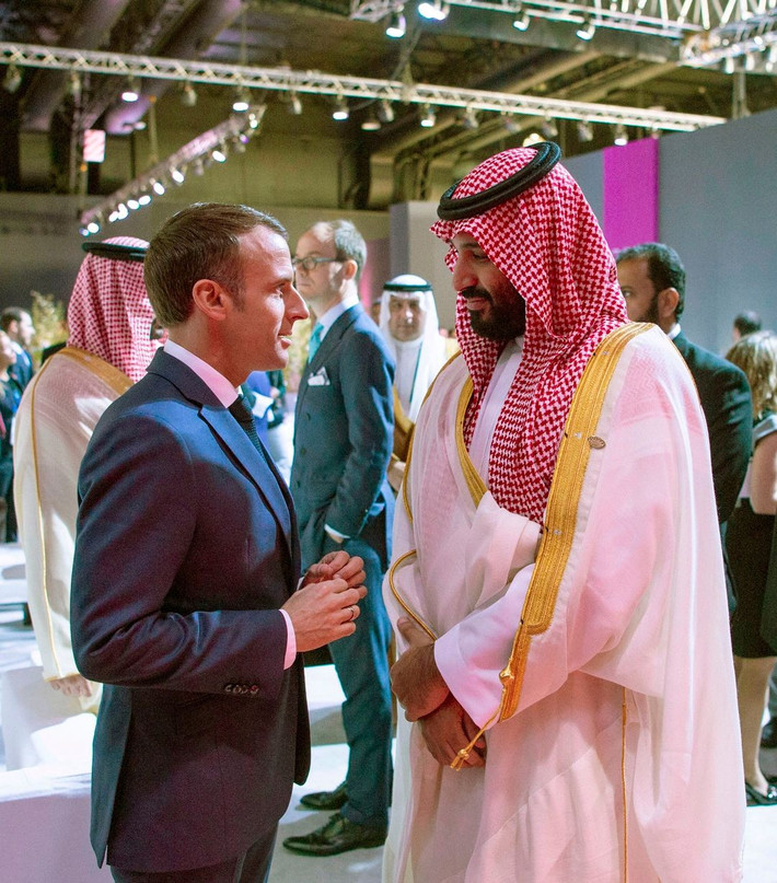 Tổng thống Pháp Macron có cuộc trao đổi với Thái tử Mohammed. Nhà lãnh đạo Pháp được cho là đã nói rằng: “Tôi cảm thấy lo lắng. Ngài không bao giờ lắng nghe tôi”.
