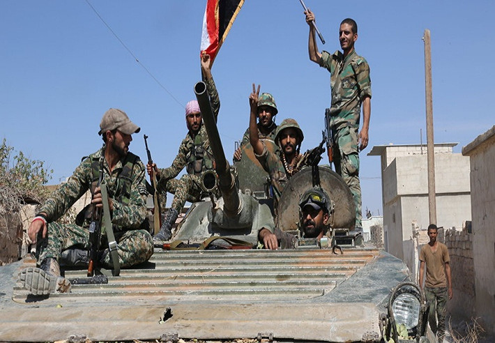 Tuần trước, các binh sĩ Syria đã đập tan cuộc tấn công của phiến quân IS ở khu vực Humeimeh, Đông Homs, gây tổn thất nặng nề cho nhóm khủng bố này. Ảnh: Sputnik.