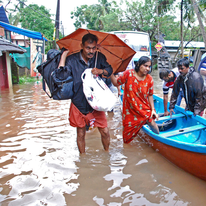 Tháng 8/2018, bang Kerala của Ấn Độ trải qua trận lũ lụt lịch sử tồi tệ nhất trong vòng hơn 100 năm qua, khiến 483 người thiệt mạng và hơn 1 triệu người phải sơ tán.