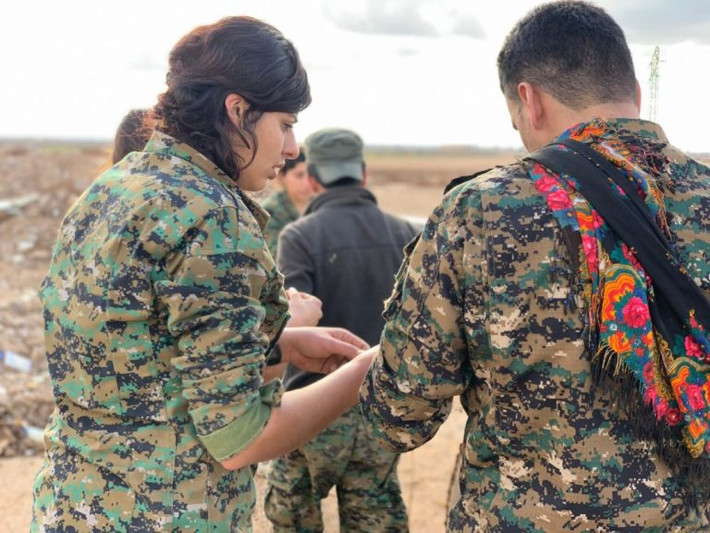 “Lực lượng YPG đã tham gia vào nhiều trận chiến chống khủng bố IS trước đây, trong đó có cuộc chiến tại Raqqa, Hasakah, Kobane và Tal Abyad”, nguồn tin cho hay. Ảnh: AMN.