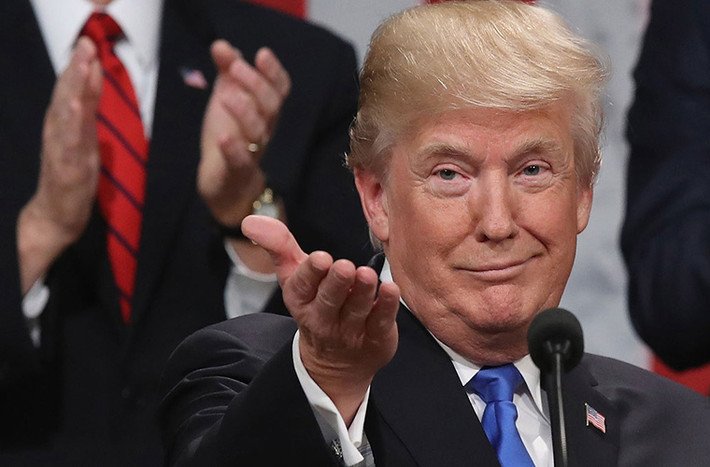 Trước đó, ngày 19/12, Tổng thống Trump tuyên bố phiến quân IS đã bị đánh bại tại Syria, đồng thời ra lệnh rút toàn bộ binh sĩ Mỹ khỏi quốc gia Trung Đông này. Theo đó, khoảng 2.000 lính Mỹ sẽ rút khỏi Syria trong vòng 60 đến 100 ngày. Ảnh: The Nation.