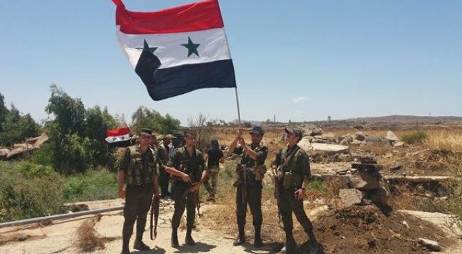 Cụ thể, Quân đội Syria đã triển khai lực lượng Vệ binh Cộng hoà, Sư đoàn thiết giáp 1 và Sư đoàn thiết giáp 4 tới mạn phía tây, nam và đông của thành phố Manbij. Ảnh: Press TV.