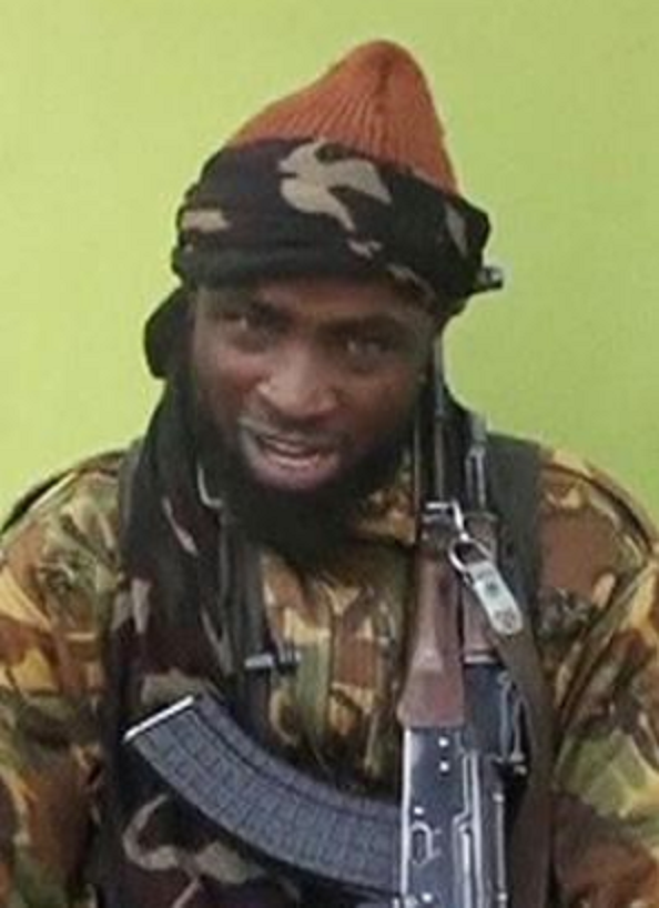 Sau cái chết của Yusuf, Shekau được bổ nhiệm làm thủ lĩnh của phiến quân Boko Haram. Y từng thoát chết dù bị trúng đạn của lực lượng an ninh Nigeria trong cuộc truy sát năm 2009. Ảnh: Wikipedia.