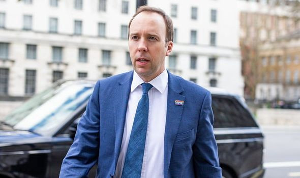 Matt Hancock có bằng cử nhân ngành Triết học, Chính trị và Kinh tế (PPE) tại trường Exeter thuộc Đại học Oxford, và bằng Thạc sĩ Kinh tế tại trường Christ thuộc Đại học Cambridge. Ảnh: Reuters.