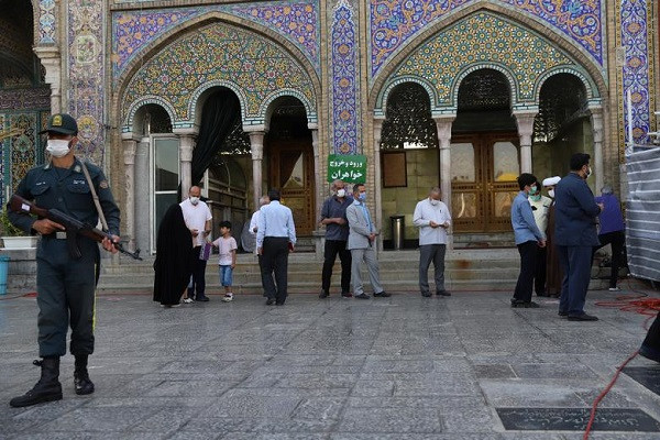 Cuộc bỏ phiếu bầu Tổng thống Iran diễn ra từ 7h sáng 18/6 (giờ địa phương) cho tới nửa đêm tại hàng chục nghìn điểm bỏ phiếu được thiết lập trên khắp đất nước này. (Nguồn ảnh: Reuters)