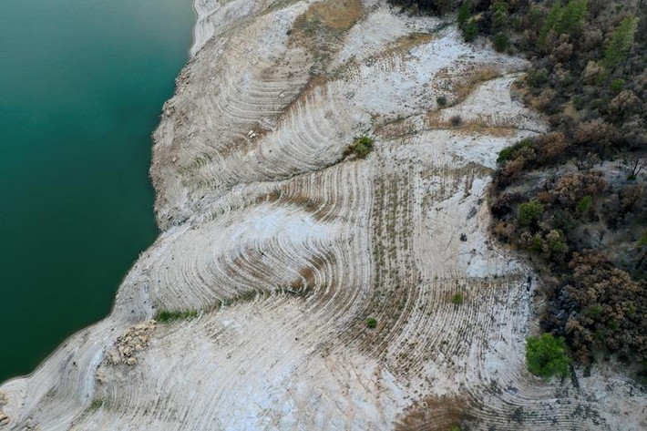 Oroville vốn là hồ chứa nước lớn thứ hai ở bang California.