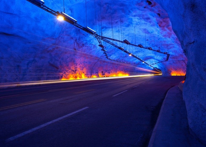 Theo trang Lifeinnorway, với chiều dài 24,5 km, Lærdal ở Na Uy là đường hầm bộ dài nhất thế giới. Ảnh: Lifeinnorway.