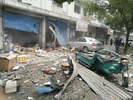 Nguồn tin cho hay, nhiều tòa nhà đã bị đổ sập và hàng chục người thương vong trong vụ nổ nghiêm trọng vừa qua. Ảnh: Twitter.