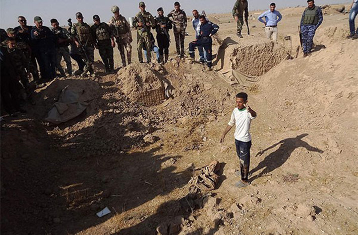Thống đốc tỉnh Kirkuk Rakan Saeed cho hay, các tay súng phiến quân IS đã biến thành phố Hawija trở thành “bãi hành quyết” sau khi chiếm quyền kiểm soát nơi này vào năm 2014. Ảnh: FNA.