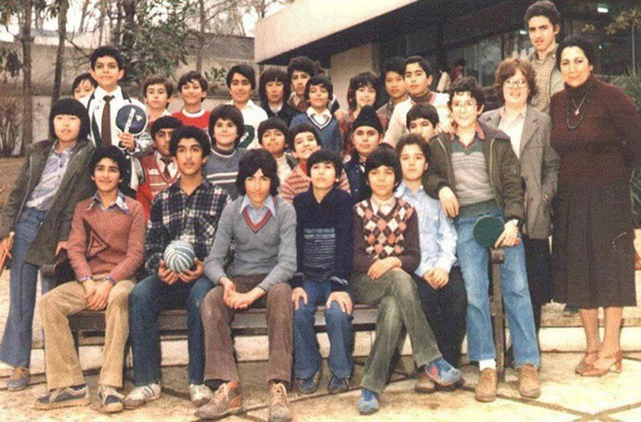 Dưới thời Vua Shah, việc nâng cao trình độ học vấn cho người dân Iran cũng đạt được thành tựu đáng kể. Tuy nhiên, vẫn có một sự cách biệt lớn giữa tỷ lệ biết chữ ở nông thôn và thành thị. Ảnh: ATI.