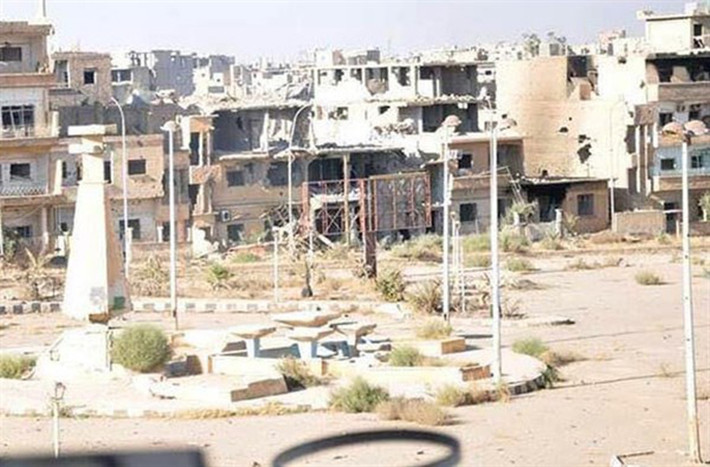 Được biết, hồi đầu tuần này, Quân đội Syria và đồng minh đã phát động chiến dịch quân sự Bình minh 3 nhằm giải phóng thành phố biên giới chiến lược Abu Kamal. Ảnh: FNA.