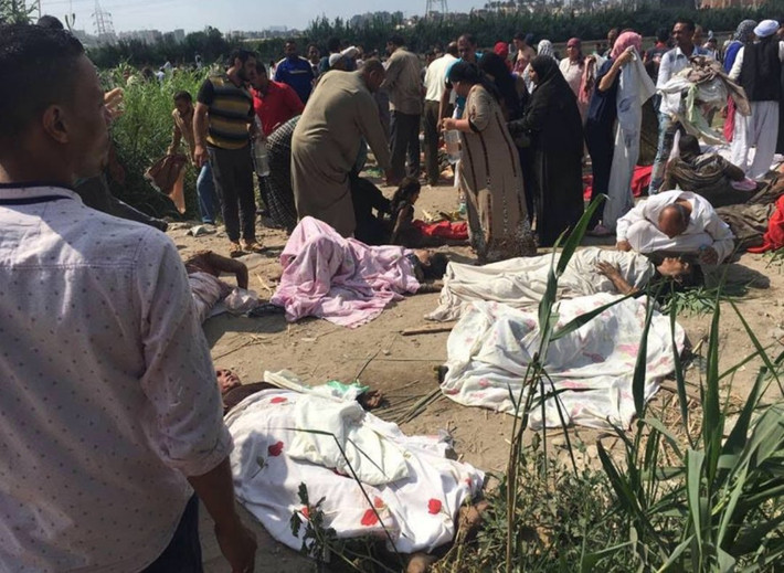 Tổng thống Ai Cập Abdel Fattah al-Sisi đã bày tỏ lời chia buồn tới gia đình các nạn nhân và yêu cầu thành lập nhóm điều tra nhằm xác định nguyên nhân vụ tai nạn vừa qua. Ảnh: Sputnik/Twitter.