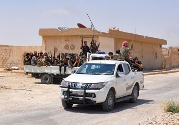Trước đó, quân đội Syria đã giải phóng hoàn toàn thị trấn al-Sukhnah khỏi ách chiếm đóng của nhóm IS hồi đầu tháng 8/2017. Ảnh: FNA.