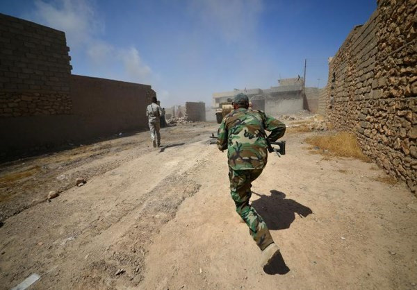 Được biết, các lực lượng Iraq đã giành lại quyền kiểm soát khu al-Nour và ngôi làng al-Khan. Ảnh: FNA.