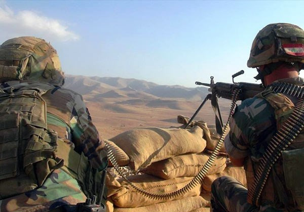 Một chỉ huy cấp cao Syria tuyên bố, quân đội Syria sẽ tiếp tục chiến dịch quân sự cho tới khi các tay súng khủng bố IS bị tiêu diệt hoặc đầu hàng. Ảnh: FNA.