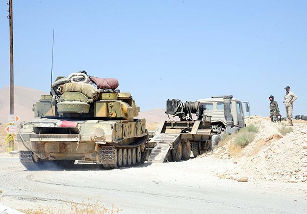 Al Masdar News đưa tin, quân đội Syria giải phóng hoàn toàn biên giới với Lebanon sau một chiến dịch quân sự kéo dài 10 ngày. Ảnh: FNA.