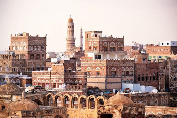 Thủ đô Sanaa của Yemen là một trong những nơi nguy hiểm nhất thế giới do nơi đây thường xảy ra các vụ đánh bom, ám sát và tấn công khủng bố. Ảnh: List25.