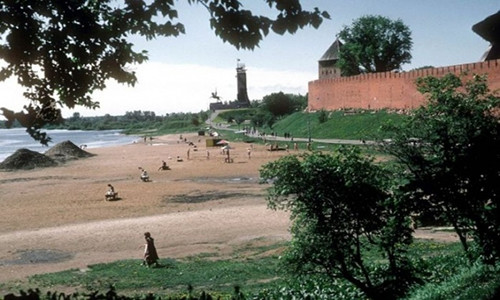Quang cảnh bãi biển ở Novgorod. Ảnh: ER.