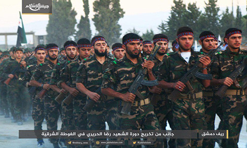 Các tân binh của Jaysh al-Islam được cho là sẽ không chiến đấu chống quân đội Syria. Ảnh: AMN.