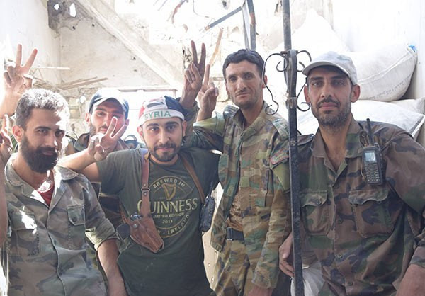 Tinh thần lạc quan của các binh sĩ Syria. Ảnh: FNA.