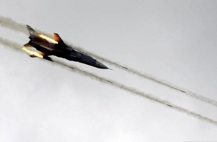 Trước đó, Không quân Syria đã phá hủy toàn bộ một hệ thống đường hầm của phiến quân ở thị trấn Zakat, Bắc Hama. Ảnh: AMN.