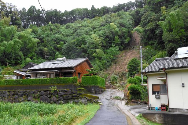 Một vụ lở đất xảy ra tại Kagushima, Nhật Bản.