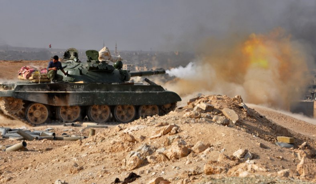 "Các binh sĩ Syria đã tạm thời rút lui khỏi căn cứ, nhưng sau đó mở cuộc phản công và giành lại quyền kiểm soát trong khu vực", nguồn tin cho biết thêm. Ảnh: SO.
