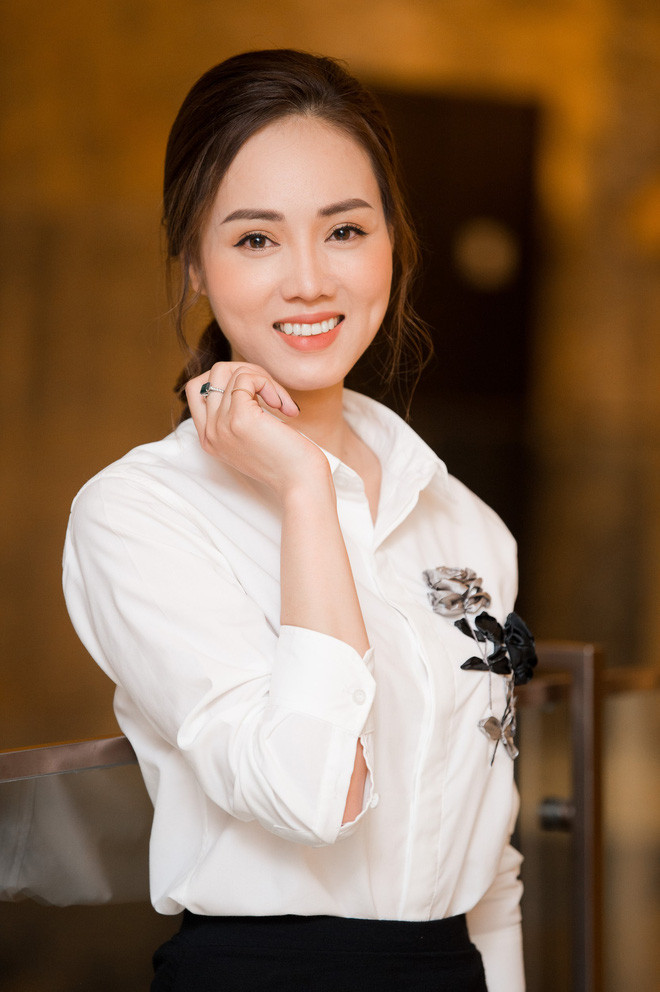 Nói về bạn gái, Công Lý từng tâm sự: "Tôi yêu cô ấy bởi sự tồ tẹt, dù nhiều lúc sự vô tư khiến tôi bực mình. Nhưng đó là bản tính con người, làm sao có thể cảm hoá trong ngày một ngày hai. Nhưng được cái cô ấy rất chân thành".