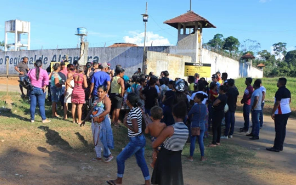 Được biết, băng nhóm Comando Vermelho đến từ thành phố Rio de Janeiro nhưng đã bành trướng sâu vào phía Bắc Brazil để "làm ăn". Trong khi đó, Comando Classe A là băng nhỏ ít được biết đến bên ngoài bang Para. Tuy nhiên, vụ bạo loạn mới nhất có thể khiến chúng trở nên "nổi tiếng" trên khắp nước này. Ảnh: DP.