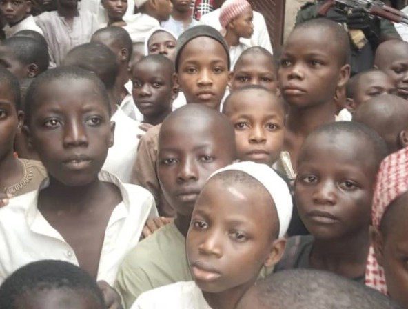 Hầu hết những người được giải cứu đến từ Nigeria nhưng có cả trẻ em quốc tịch Burkina Faso, Mali và các nước châu Phi khác.