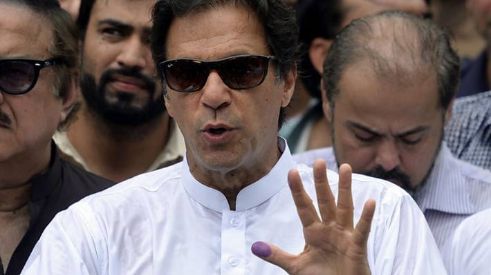 Tháng 7/2018, huyền thoại cricket Imran Khan được bầu làm Thủ tướng Pakistan trong cuộc bầu cử mà ông cho là "công bằng nhất" lịch sử nước này. Ảnh: BBC.
