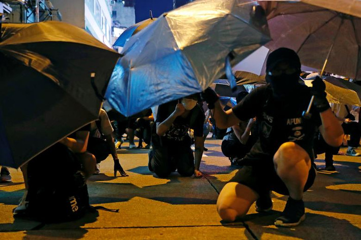 Chiều 4/9, hãng thông tấn Reuters đưa tin, Đặc khu trưởng Hong Kong Lâm Trịnh Nguyệt Nga (Carrie Lam) đã thông báo chính thức rút lại dự luật dẫn độ sang Trung Quốc, sau cuộc biểu tình kéo dài suốt 3 tháng qua tại đặc khu này. (Nguồn ảnh: Reuters)