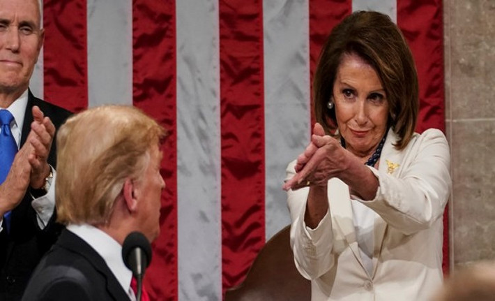 Chủ tịch Hạ viện Pelosi cho rằng Tổng thống Trump đã vi phạm nghiêm trọng Hiến pháp Mỹ vì tìm cách tranh thủ thế lực nước ngoài để giành lợi thế chính trị. Ảnh: BI.