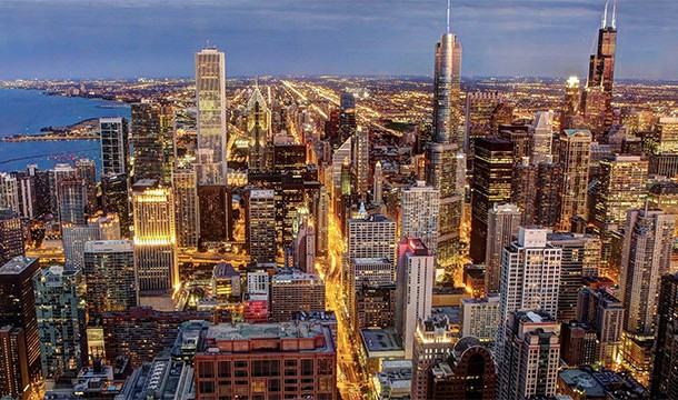 Thành phố Chicago (Illinois) luôn tự hào về hệ thống giao thông. Người dân ở đây có thể lựa chọn các phương tiện như xe buýt, tàu điện ngầm hay đi bộ...