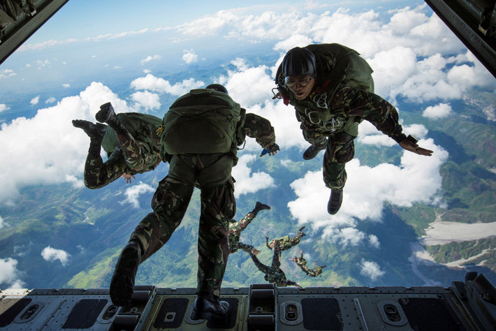 Sứ mệnh của SOCOM là lên kế hoạch, tiến hành các hoạt động quân sự đặc biệt như trinh sát luồn sâu, phá hoại sau lưng đối phương, chống khủng bố, giải cứu con tin, hỗ trợ cho các đơn vị của quân đội. Ảnh: Flickr.