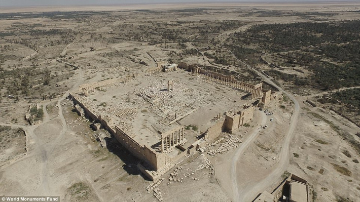 Phiến quân IS đã phá hủy gần như hoàn toàn nhiều công trình cổ đại ở Syria. Ảnh: DM.