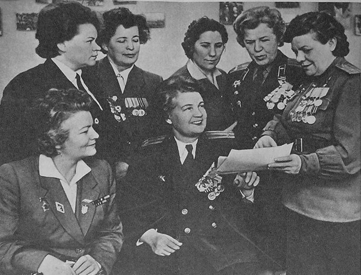 Với nhiều công lao lập được, hồi tháng 10/1943, lúc 17 tuổi, Zavaliy đã được bổ nhiệm làm chỉ huy trung đội. Ảnh: ER.
