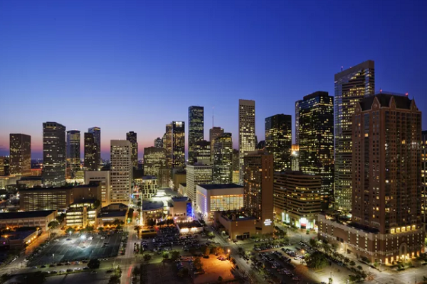 Thành phố Houston, được thành lập vào năm 1836, là thành phố đông dân nhất của bang Texas và đông dân thứ tư tại Mỹ. Đây cũng là thành phố lớn phát triển nhanh thứ hai của Mỹ, chỉ sau New York. Ảnh: Getty.