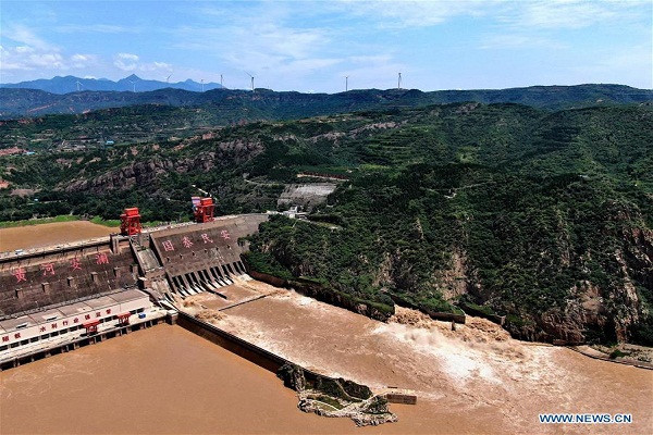 Đập Tam Môn Hiệp đã mở cửa xả nước để đảm bảo dung tích tiếp nhận trong đợt lũ sắp tới trên sông Hoàng Hà.