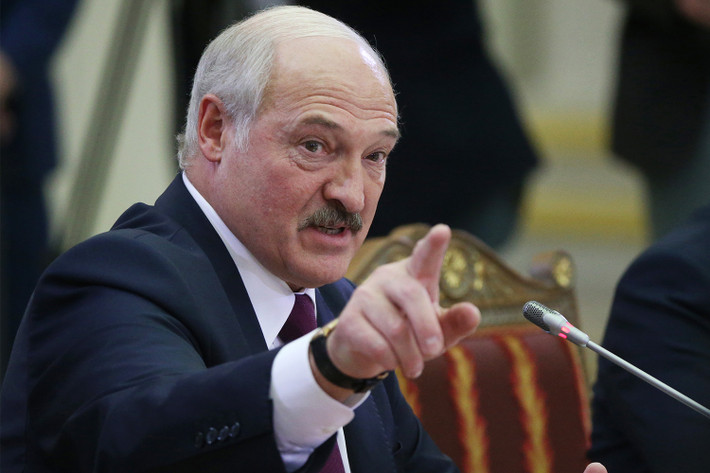 Tổng thống Lukashenko trước đó nhiều lần bác bỏ sự nguy hiểm của dịch bệnh COVID-19, đồng thời ca ngợi những biện pháp điều trị tại nhà và từ chối đóng cửa đất nước,...Ảnh: IH.