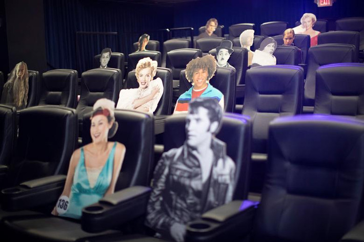 Bên trong nhà hát Arena Cinelounge ở Los Angeles, California (Mỹ), ngày 17/6 trước khi được mở cửa trở lại.