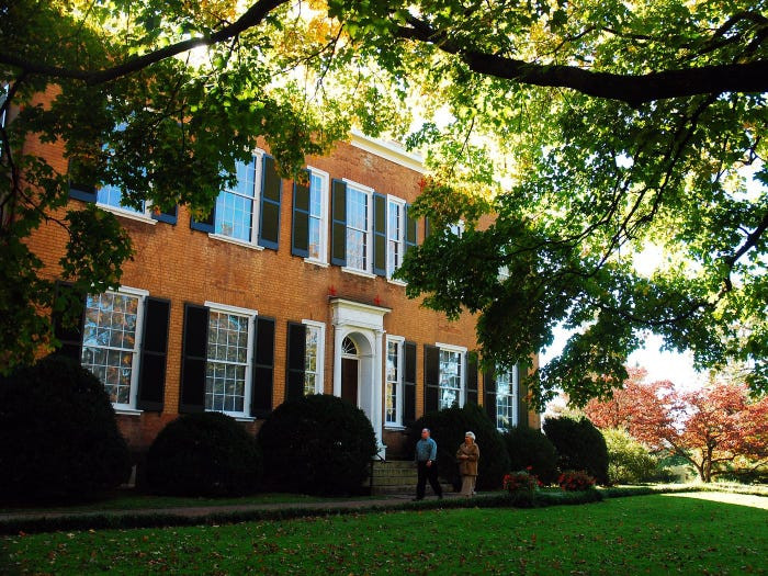 Bardstown ở Kentucky được bình chọn là thị trấn nhỏ xinh đẹp nhất nước Mỹ.