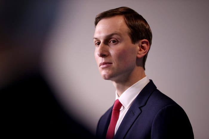 Năm 2016, Jared Kushner (ảnh), con rể của ông Trump, đã thuê Stepien tham gia chiến dịch tranh cử tổng thống của ông Trump. Sau chiến thắng năm 2016, Stepien gia nhập Nhà Trắng với tư cách là giám đốc chính trị. Ảnh: Getty.