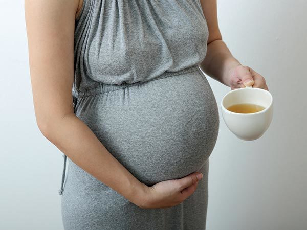 Nghiên cứu cho thấy rằng, các chất dinh dưỡng như đạm, vitamin, các nguyên tố vi lượng có ảnh hưởng rất lớn đến đôi mắt của thai nhi. Nếu muốn con có được đôi mắt với hàng mi dài và đẹp thì mẹ bầu nên thường xuyên ăn những loại thực phẩm dưới đây.