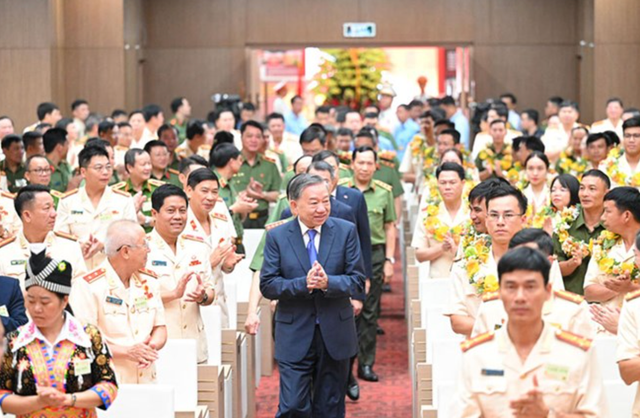 anh-chup-man-hinh-2025-08-04-luc-140236.png